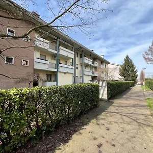  Apartament House